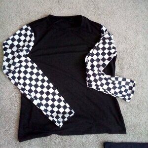 Checkered black white vans stretchy long sleeve nwot